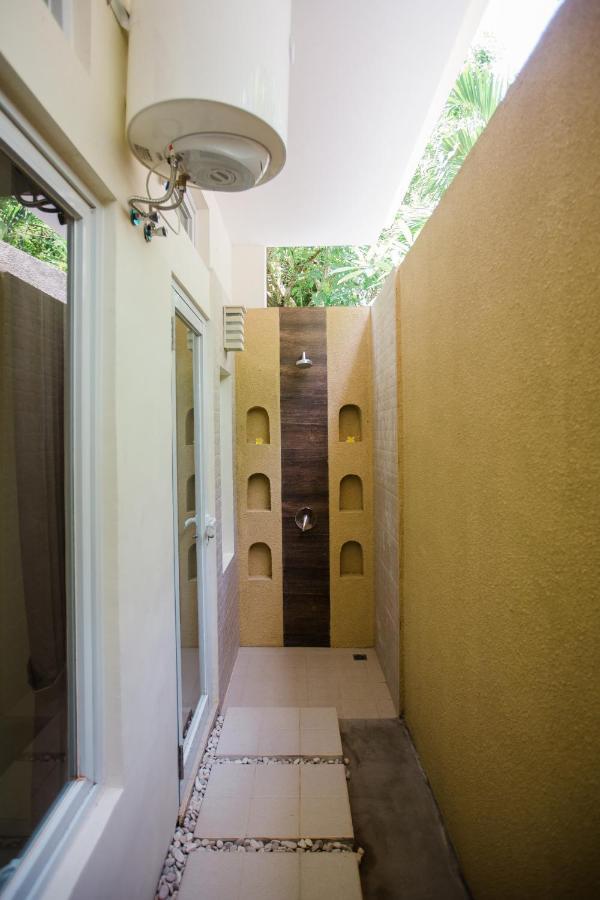 짐바란 Donguri House Bali B&B 외부 사진